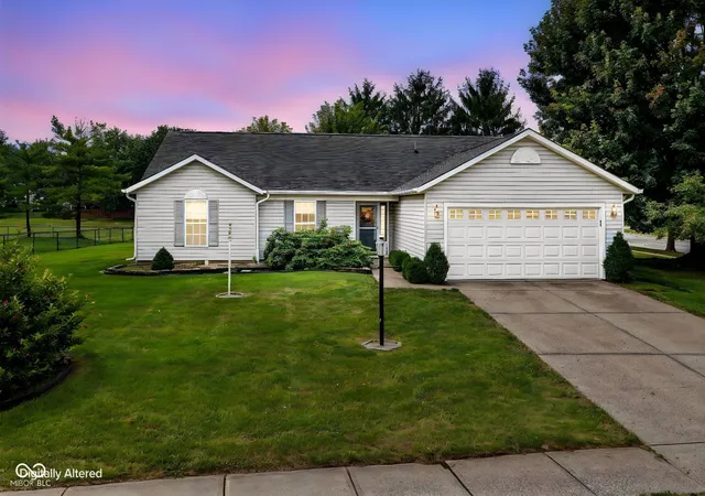 Photo 2 of Single family home for sale at 18949 Wimbley Way, Noblesville, IN 46060 | MLS# 22127041 | Listing updated on 2026-09-21