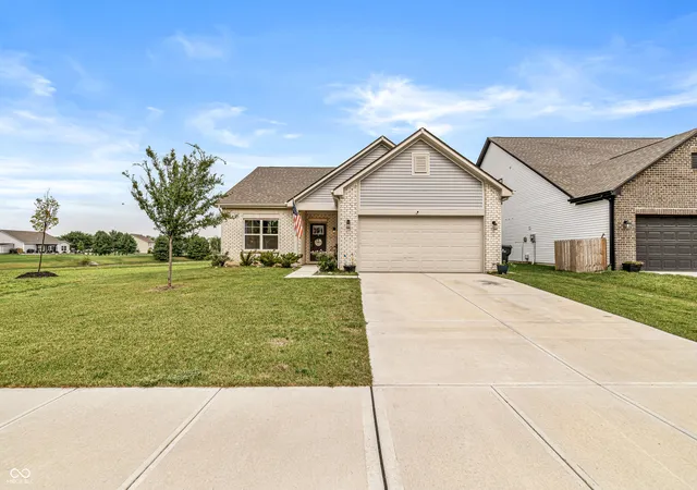 Photo 1 of Single family home for sale at 143 Winding Brk Way, Pendleton, IN 46064 | MLS# 22127051 | Listing updated on 2026-09-23