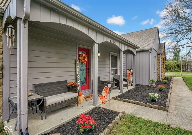Photo 4 of Sale Pending at 2145 W Brownstown Rd, North Vernon, IN 47265 | MLS# 22127052 | Listing updated on 2026-10-06