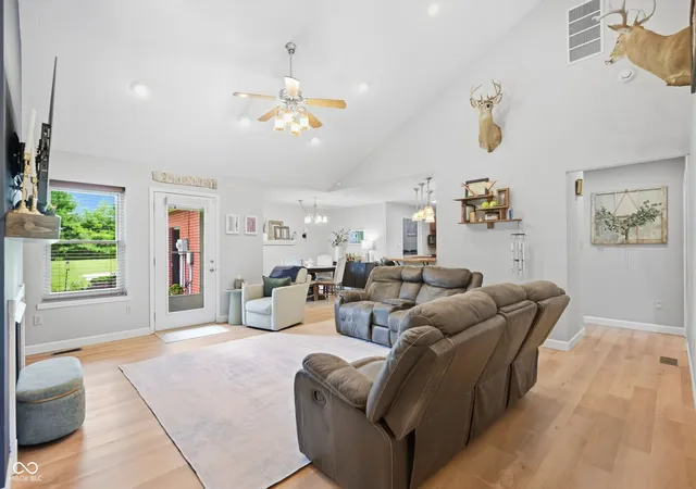 Photo 3 of Sale Pending at 20 Lick Crk Dr, Markleville, IN 46056 | MLS# 22127060 | Listing updated on 2026-09-22