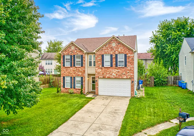 Photo 1 of Single family home for sale at 14314 Holly Berry Cir, Fishers, IN 46038 | MLS# 22127073 | Listing updated on 2026-09-22