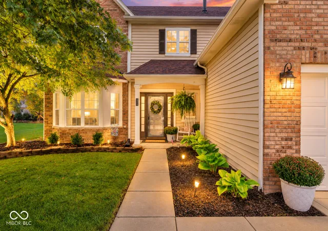 Photo 2 of Single family home for sale at 19117 Golden Meadow Way, Noblesville, IN 46060 | MLS# 22127079 | Listing updated on 2026-09-21
