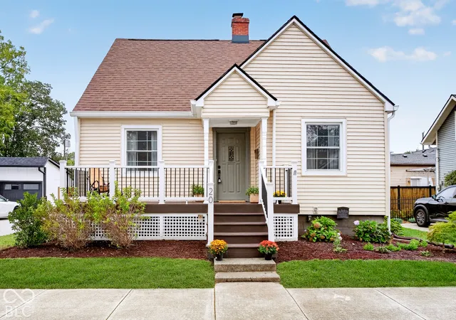 Photo 1 of Sale Pending at 20 S Hougham St, Franklin, IN 46131 | MLS# 22127090 | Listing updated on 2026-09-26