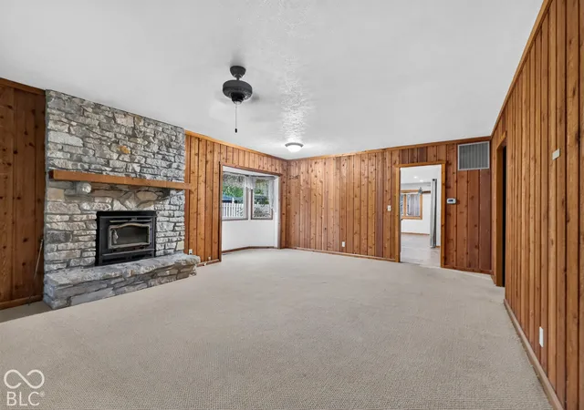 Photo 4 of Sale Pending at 4925 W Vermont St, Indianapolis, IN 46224 | MLS# 22127093 | Listing updated on 2026-10-05