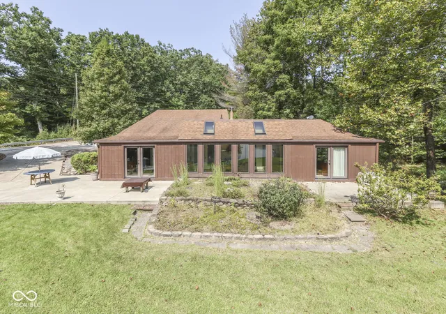 Photo 3 of Sale Pending at 8215 Sweetwater Dr, Nineveh, IN 46164 | MLS# 22127102 | Listing updated on 2026-10-01