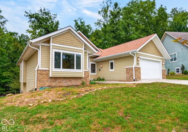 Photo 3 of Sale Pending at 225 Pine Hills Dr, Nashville, IN 47448 | MLS# 22127103 | Listing updated on 2026-09-25