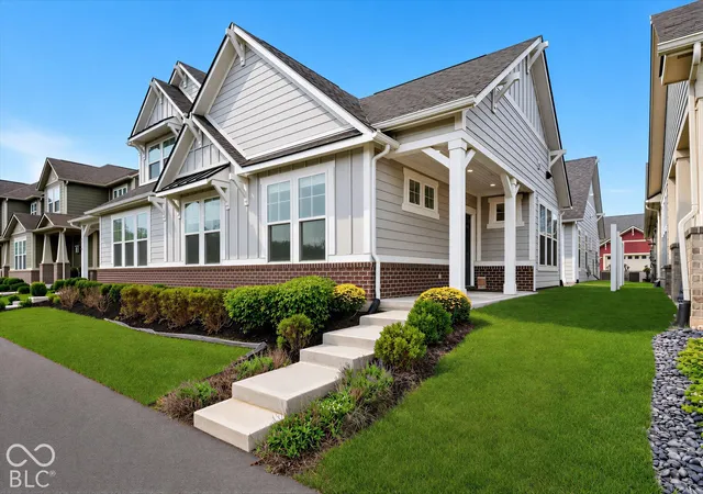 Photo 2 of Condo for sale at 6966 Cherry Crk Blvd, Carmel, IN 46033 | MLS# 22127114 | Listing updated on 2026-09-25