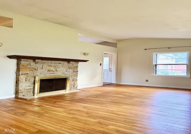 Photo 4 of Single family home for sale at 2032 Radcliffe Ave, Indianapolis, IN 46227 | MLS# 22127123 | Listing updated on 2026-10-22