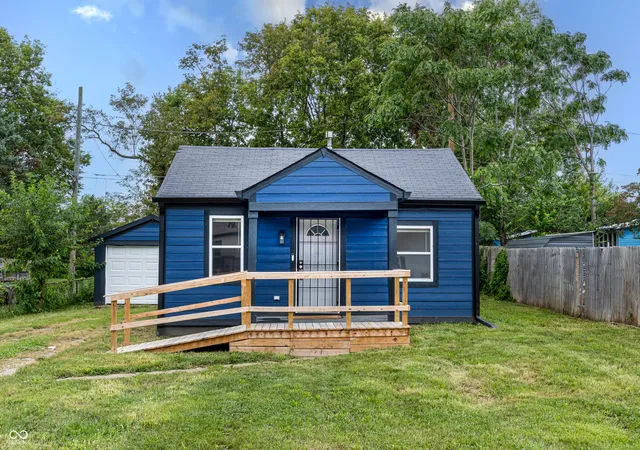 Photo 1 of Sale Pending at 890 S Auburn St, Indianapolis, IN 46241 | MLS# 22127125 | Listing updated on 2026-10-06