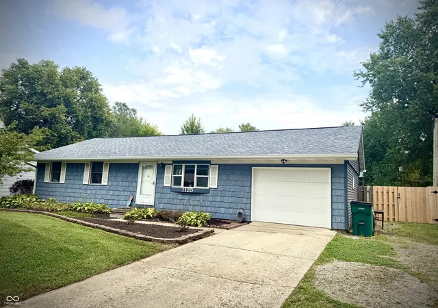 Single family home for sale at 1125 Helena Dr, Lebanon, IN 46052 | MLS# 22127127