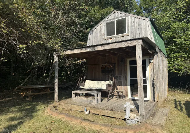 Photo 1 of Land for sale at 182 Deerfield Trl, Spencer, IN 47460 | MLS# 22127129 | Listing updated on 2026-09-21