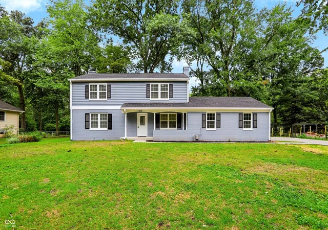 Photo 3 of Single family home for sale at 7018 N Tuxedo St, Indianapolis, IN 46220 | MLS# 22127141 | Listing updated on 2026-09-20