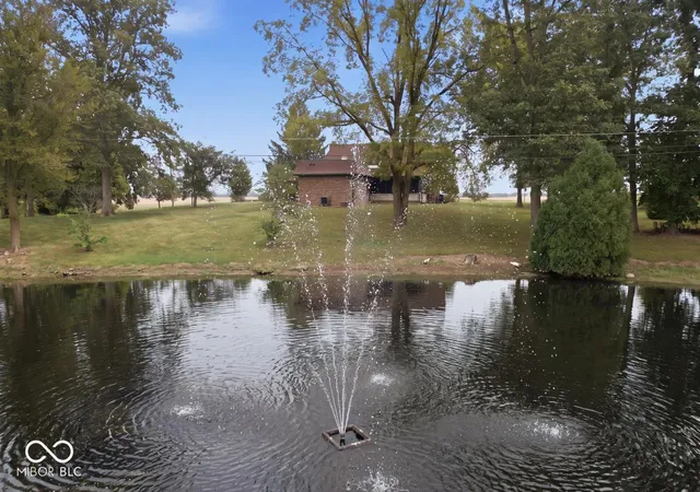 Photo 3 of Single family home for sale at 961 Country Clb Dr, Greensburg, IN 47240 | MLS# 22127143 | Listing updated on 2026-09-22