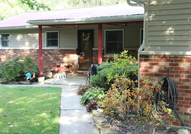 Photo 3 of Single family home for sale at 7263 E County Rd 800 N, Sunman, IN 47041 | MLS# 22127147 | Listing updated on 2026-09-21