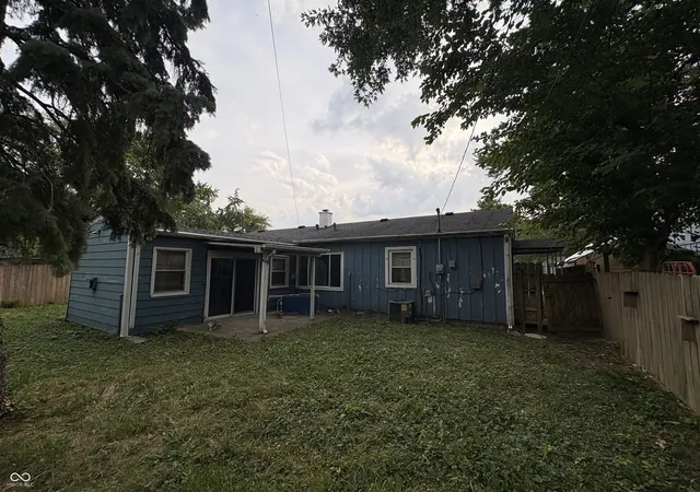 Photo 3 of Sale Pending at 3414 Ellen Dr, Indianapolis, IN 46224 | MLS# 22127166 | Listing updated on 2026-09-29