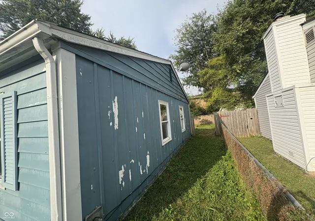 Photo 3 of Sale Pending at 3414 Ellen Dr, Indianapolis, IN 46224 | MLS# 22127166 | Listing updated on 2026-09-29