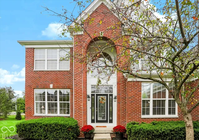 Photo 2 of Single family home for sale at 6579 Bainbridge Cir, Zionsville, IN 46077 | MLS# 22127179 | Listing updated on 2026-09-24