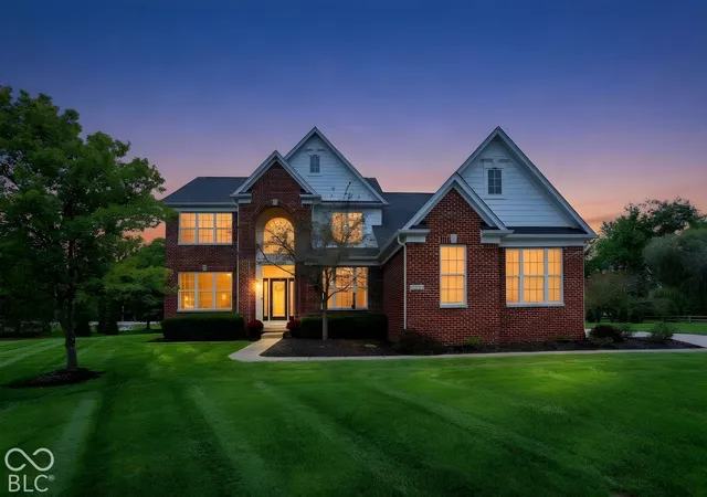 Photo 3 of Single family home for sale at 6579 Bainbridge Cir, Zionsville, IN 46077 | MLS# 22127179 | Listing updated on 2026-09-24