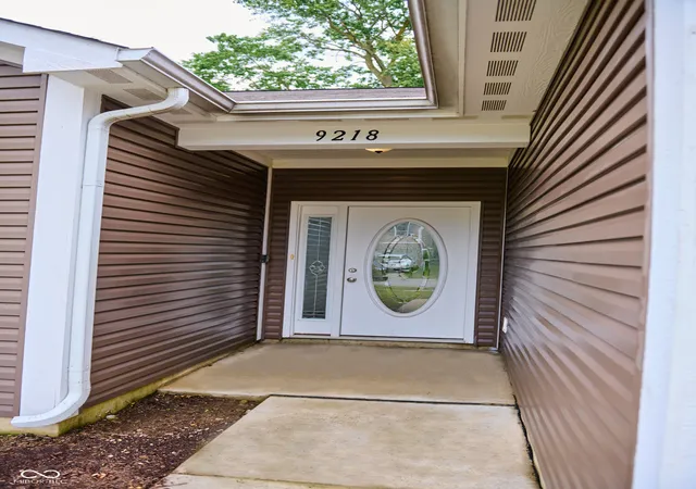Photo 1 of Single family home for sale at 9218 Tansel Crk Dr, Indianapolis, IN 46234 | MLS# 22127181 | Listing updated on 2026-09-22