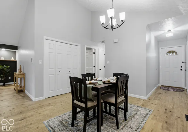 Photo 3 of Single family home for sale at 3920 Peppertree Ln, Columbus, IN 47203 | MLS# 22127189 | Listing updated on 2026-09-24