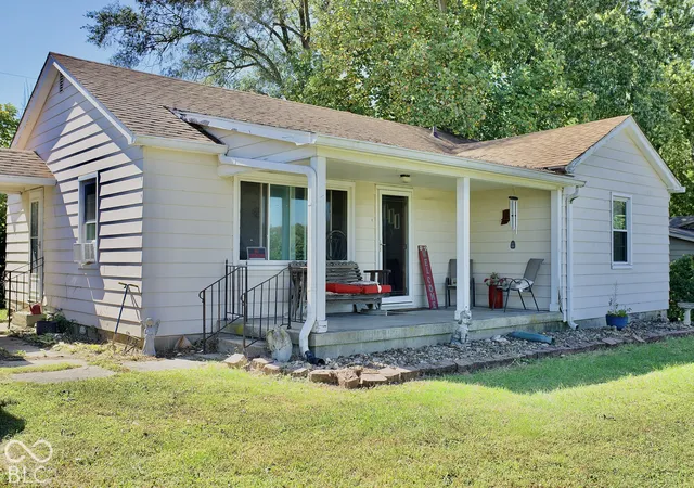 Photo 2 of Single family home for sale at 1105 State Rd 144, Mooresville, IN 46158 | MLS# 22127191 | Listing updated on 2026-09-30