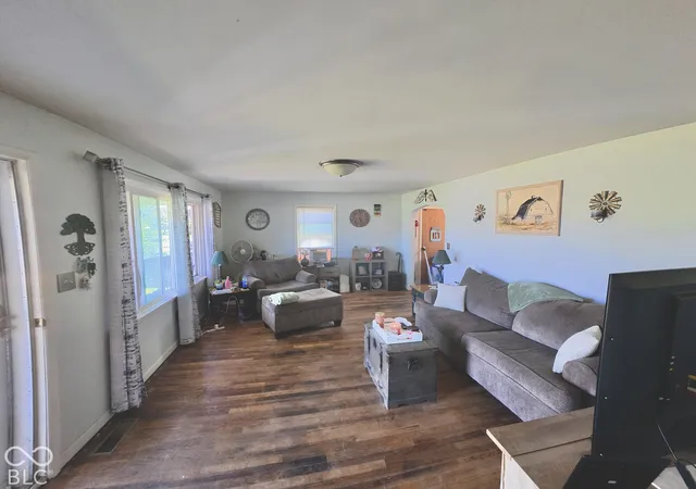 Photo 3 of Single family home for sale at 1105 State Rd 144, Mooresville, IN 46158 | MLS# 22127191 | Listing updated on 2026-09-30