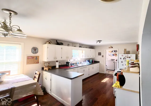 Photo 4 of Single family home for sale at 1105 State Rd 144, Mooresville, IN 46158 | MLS# 22127191 | Listing updated on 2026-09-30