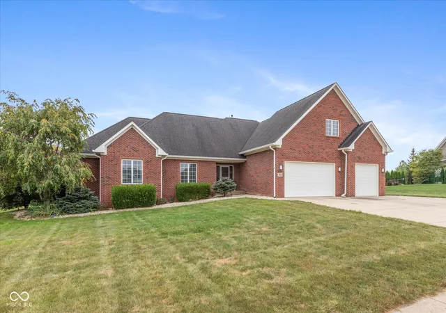 Photo 1 of Single family home for sale at 1513 Tottenham, Danville, IN 46122 | MLS# 22127198 | Listing updated on 2026-10-08