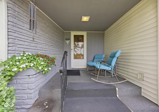 Photo 3 of Single family home for sale at 2441 S Tucker Rd, Shelbyville, IN 46176 | MLS# 22127201 | Listing updated on 2026-09-25