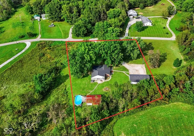 Photo 1 of Single family home for sale at 2261 Hinson Rd, Martinsville, IN 46151 | MLS# 22127204 | Listing updated on 2026-09-22