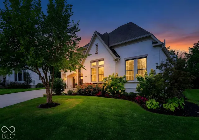 Photo 4 of Single family home for sale at 12156 Ams Run, Carmel, IN 46032 | MLS# 22127207 | Listing updated on 2026-09-24