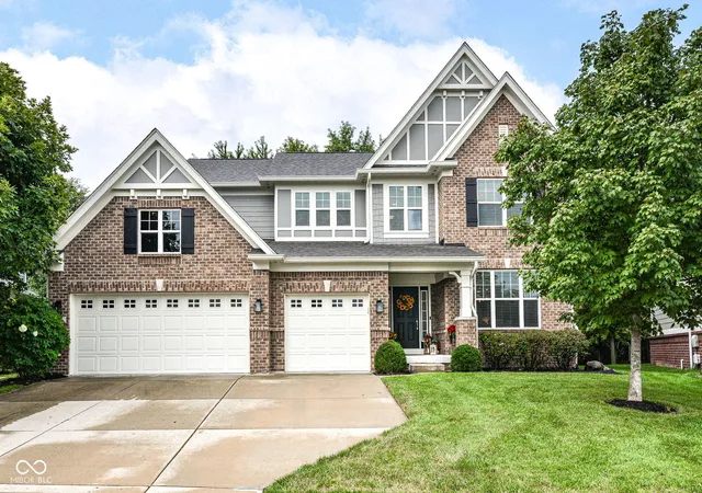 Single family home for sale at 14860 W Black Wolf Run Dr, Carmel, IN 46033 | MLS# 22127209