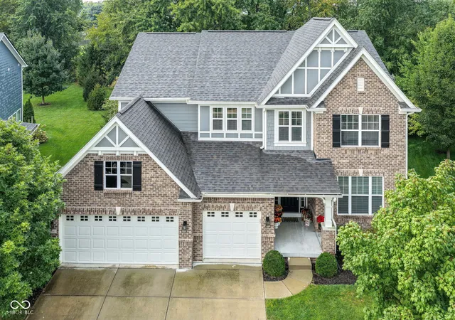 Photo 3 of Single family home for sale at 14860 W Black Wolf Run Dr, Carmel, IN 46033 | MLS# 22127209 | Listing updated on 2026-09-21