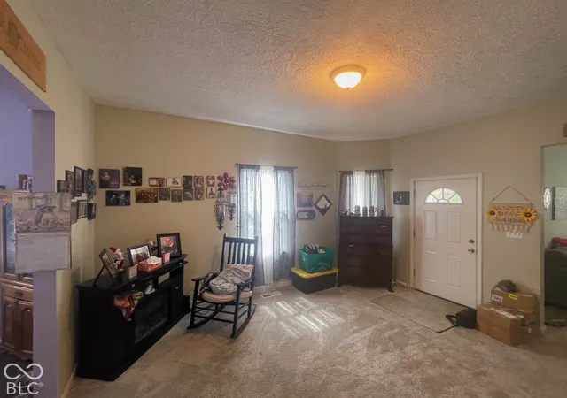 Photo 2 of Single family home for sale at 413 N East St, Greenfield, IN 46140 | MLS# 22127228 | Listing updated on 2026-09-23
