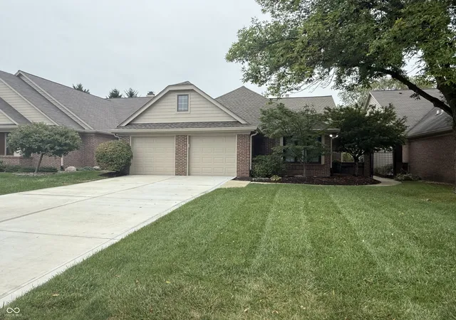 Photo 1 of Sale Pending at 11999 Waterford Ln, Carmel, IN 46033 | MLS# 22127229 | Listing updated on 2026-09-21
