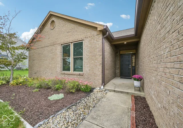 Photo 3 of Single family home for sale at 524 Zephyr Way, Westfield, IN 46074 | MLS# 22127230 | Listing updated on 2026-09-29