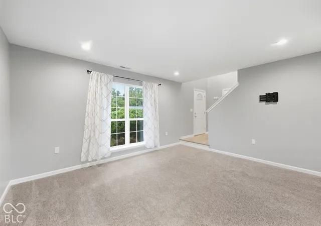 Photo 2 of Single family home for sale at 7642 Blackthorn Ct, Indianapolis, IN 46236 | MLS# 22127233 | Listing updated on 2026-10-06