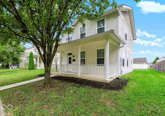 Photo 3 of Single family home for sale at 2944 Hervey St, Indianapolis, IN 46203 | MLS# 22127242 | Listing updated on 2026-09-26