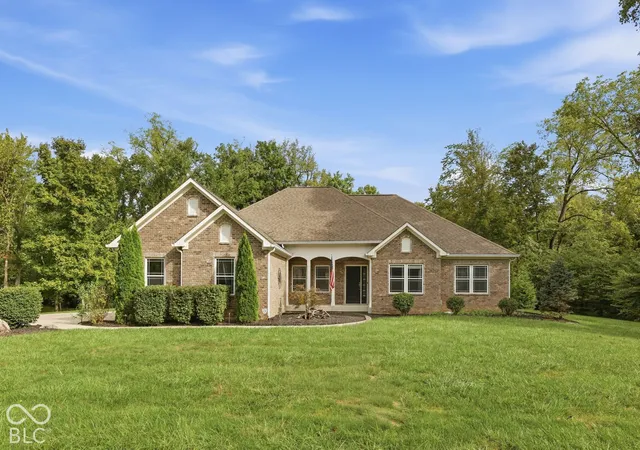 Photo 2 of Single family home for sale at 10038 Indian Lake Blvd N, Indianapolis, IN 46236 | MLS# 22127243 | Listing updated on 2026-10-07