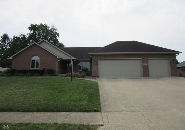Photo 1 of Single family home for sale at 3717 The Cts, Greenwood, IN 46143 | MLS# 22127256 | Listing updated on 2026-09-30