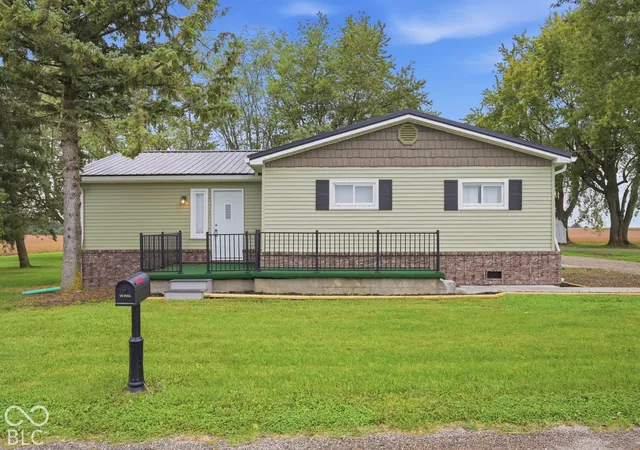 Photo 2 of Single family home for sale at 5637 N County Rd 900 E, Losantville, IN 47354 | MLS# 22127262 | Listing updated on 2026-09-28