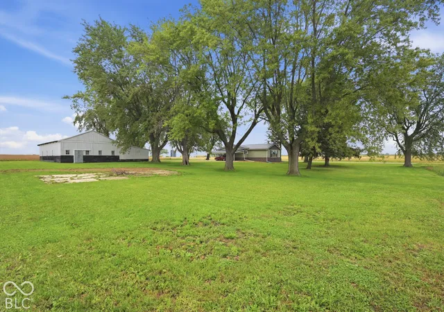 Photo 4 of Single family home for sale at 5637 N County Rd 900 E, Losantville, IN 47354 | MLS# 22127262 | Listing updated on 2026-09-28