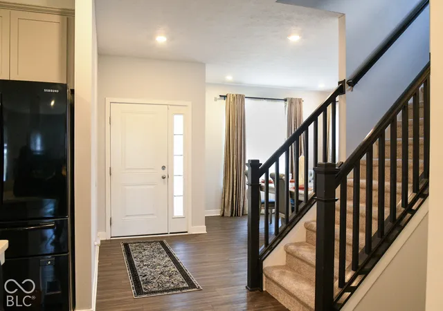 Photo 4 of Single family home for sale at 6008 Phillips Dr, Brownsburg, IN 46112 | MLS# 22127265 | Listing updated on 2026-10-08