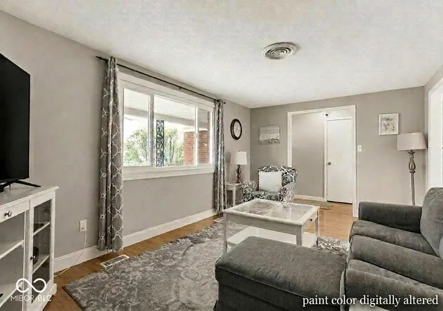 Photo 3 of Single family home for sale at 3021 Kessler Blvd E Dr, Indianapolis, IN 46220 | MLS# 22127273 | Listing updated on 2026-09-22