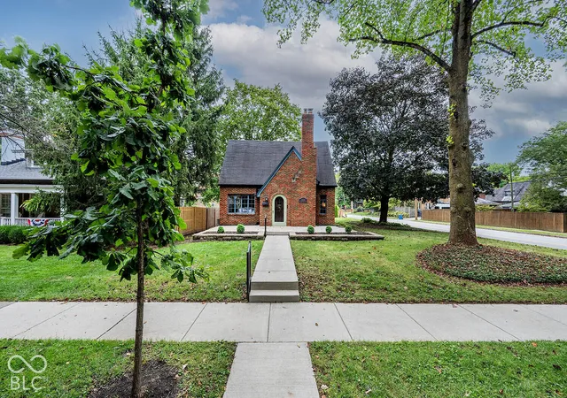 Photo 1 of Sale Pending at 5203 N Delaware St, Indianapolis, IN 46220 | MLS# 22127274 | Listing updated on 2026-09-26