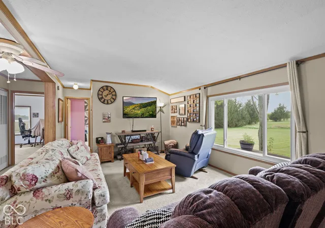 Photo 3 of Sale Pending at 2188 S County Rd 950 E, New Castle, IN 47362 | MLS# 22127306 | Listing updated on 2026-10-01