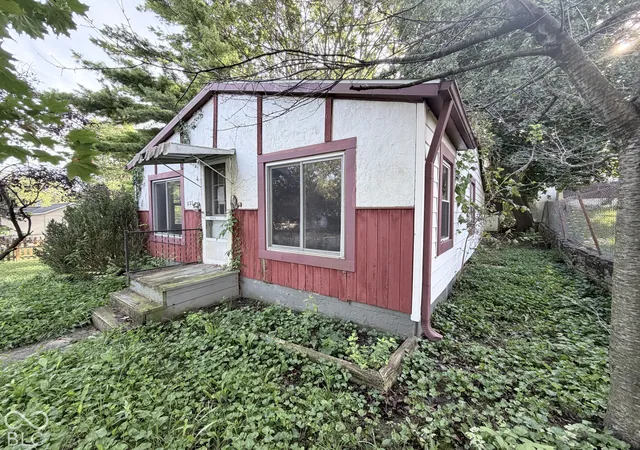 Photo 1 of Single family home for sale at 825 N 19th Street, Richmond, IN 47374 | MLS# 22127311 | Listing updated on 2026-10-30