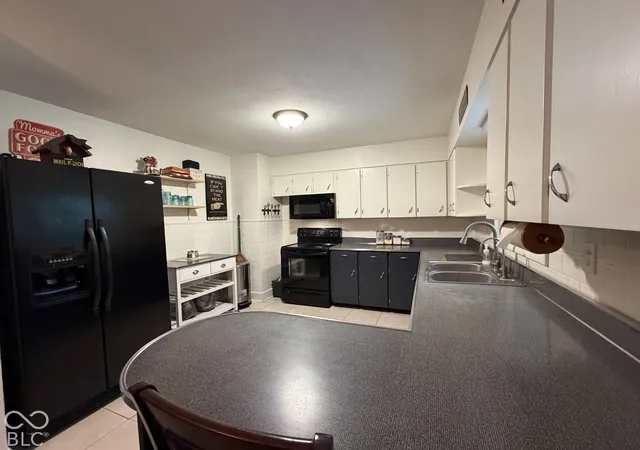Photo 4 of Single family home for sale at 1010 Crescent Dr, New Castle, IN 47362 | MLS# 22127316 | Listing updated on 2026-09-24