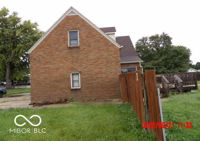 Photo 1 of Single family home for sale at 3510 Main St, Anderson, IN 46013 | MLS# 22127318 | Listing updated on 2026-09-21