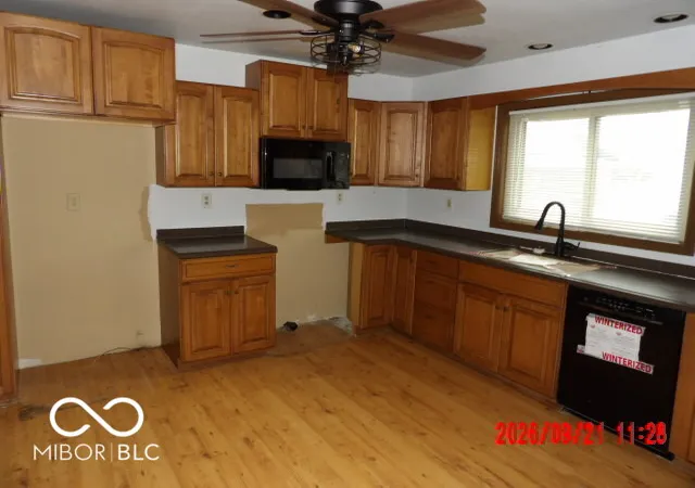 Photo 2 of Single family home for sale at 3510 Main St, Anderson, IN 46013 | MLS# 22127318 | Listing updated on 2026-09-21
